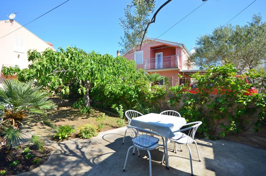 Apartments Secret Garden Водице Экстерьер фото