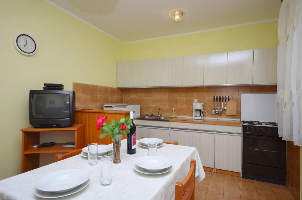 Apartments Secret Garden Водице Экстерьер фото