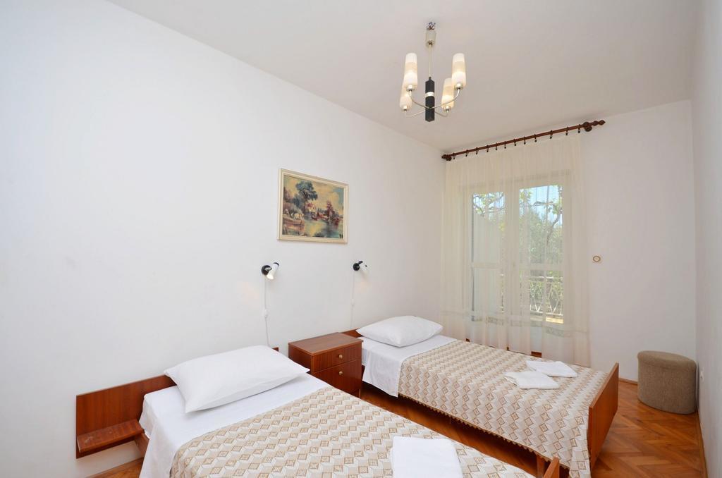 Apartments Secret Garden Водице Экстерьер фото